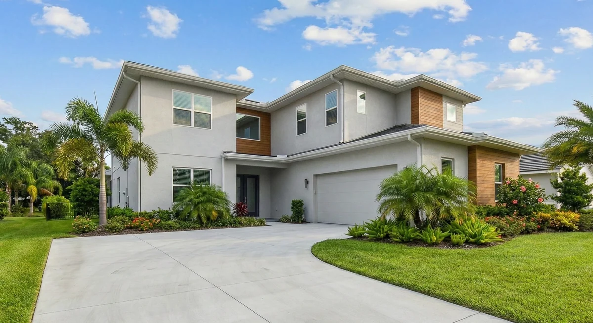 Residential concrete driveway in Lake Mary